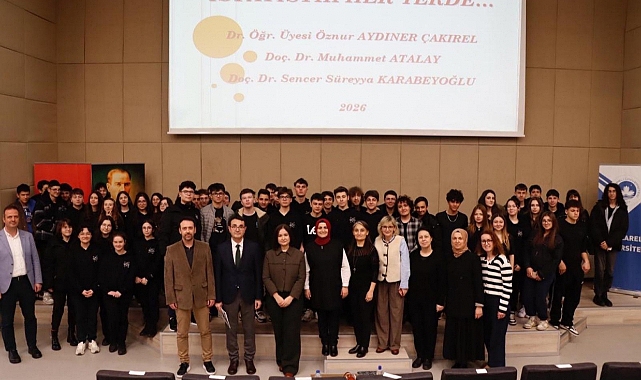 Kırklareli Üniversitesi KESAM’dan Öğrencilere Bilimsel Dokunuş: “İstatistik Her Yerde” Semineri Düzenlendi