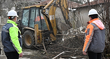 Lüleburgaz’da Riskli Binalar Bir Bir Yıkılıyor: Son 1 Yılda 49 Yapı Kaldırıldı