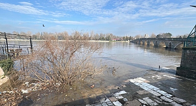Meriç Nehri'nde su seviyesi arttı; DSİ 'turuncu alarm' uyarısında bulundu