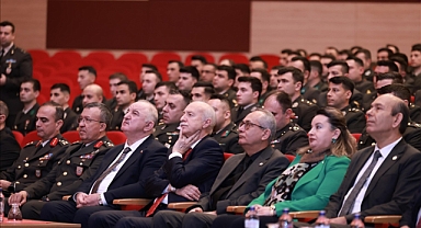 TRAKYA ÜNİVERSİTESİNDEN EDİRNE GARNİZON KOMUTANLIĞINA LİDERLİK EĞİTİMİ