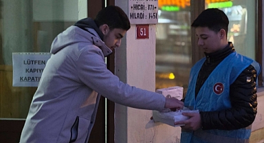 Ülkü Ocakları Babaeski’den Berat Kandili’nde Anlamlı İkram