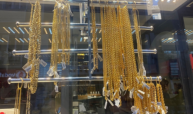 2 Mart 2026 Pazartesi Güncel Altın Fiyatları Açıklandı: Çeyrek, Yarım ve Cumhuriyet Altını Ne Kadar?