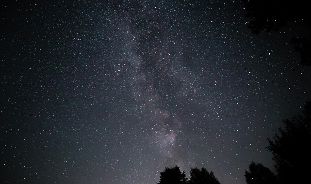 2 Mart 2026 Pazartesi Günlük Burç Yorumları: Aşk, Para ve Kariyerde Neler Bekliyor?