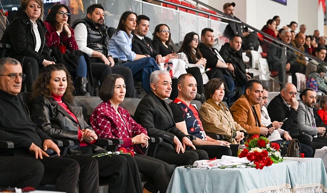 8 Mart Dünya Kadınlar Günü’nde Özel Karşılaşma