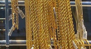 Altın Fiyatlarında Dalgalı Seyir: Gram ve Çeyrek Altın Yükselirken Bilezik Geriledi