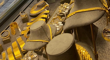 Altın Fiyatlarında Son Durum: Piyasalarda Hareketlilik Dikkat Çekiyor