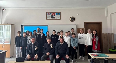 Babaeski’de “Vatan ve Kahramanlık Buluşmaları” Programı Düzenlendi