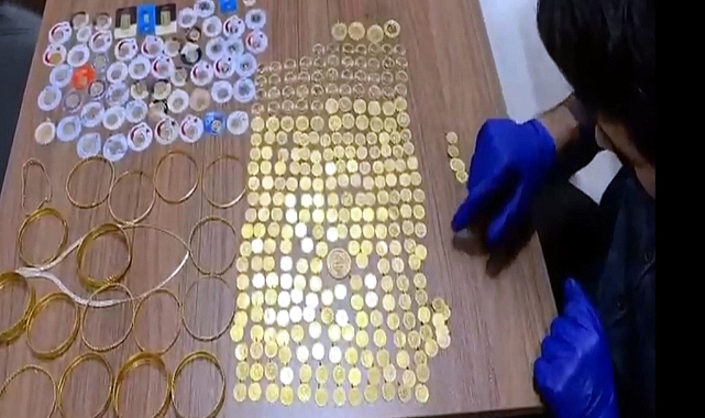 Dolandırdığı kişiden aldığı yüklü miktarda altınla kaçarken yakalandı