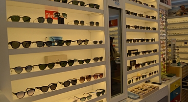 Gözlükçü Burhan’dan Kritik Uyarı: Güneş Gözlüğü Alırken Bu Noktalara Dikkat