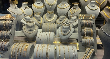 Gram Altın 7 Bin TL’yi Aştı! 7 Mart 2026 Güncel Altın Fiyatları