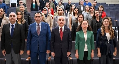 Kırklareli Üniversitesi’nde “Dumansız Kampüs” Paneli Yoğun Katılımla Gerçekleşti