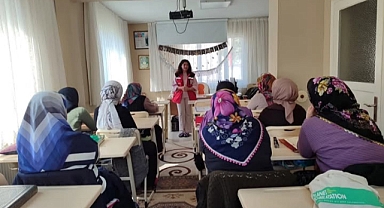 Lüleburgaz’da 8 Mart’a Özel Farkındalık Semineri Düzenlendi