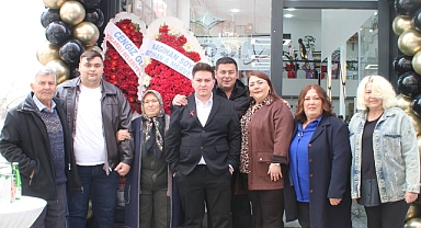 Mutlu Turan Hayalini Gerçekleştirdi