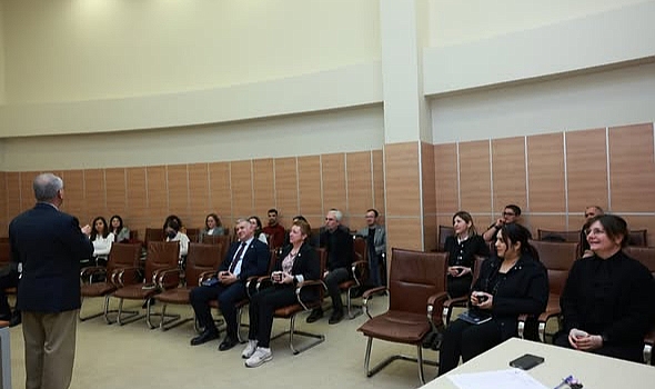 TRAKYA ÜNİVERSİTESİ KALİTE KOMİSYONU TOPLANTISINDA KURUMSAL POLİTİKALAR GÖRÜŞÜLDÜ