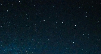 17 Nisan 2026 Cuma Günlük Burç Yorumları: Bugün Sizi Neler Bekliyor?