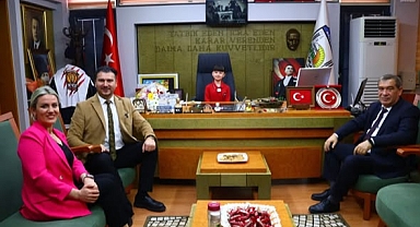 Babaeski Belediye Başkanı Dr. Fırat Yayla’dan 23 Nisan Mesajı