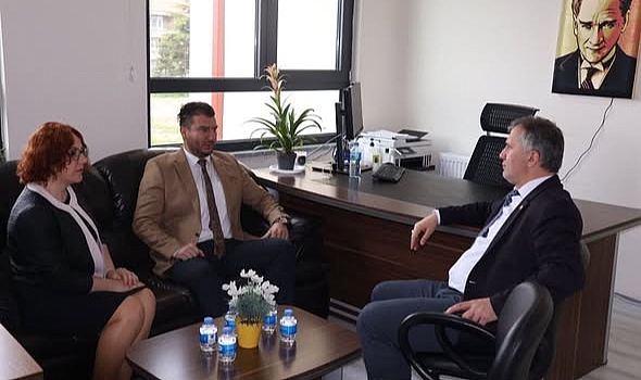 Babaeski Belediye Başkanı Dr. Fırat Yayla’dan Okullara Anlamlı Ziyaret! Gençlere Kritik Mesajlar