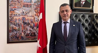 BALKANLAR’DA BİR KİMLİK GÜNÜ: 23 NİSAN KOSOVA TÜRKLERİ MİLLİ BAYRAMI