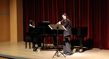 TRAKYA ÜNİVERSİTESİ DEVLET KONSERVATUVARI ÖĞRENCİSİNDEN ULUSLARARASI BAŞARI