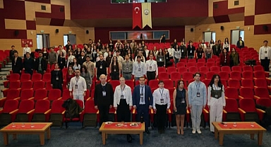 TRAKYA ÜNİVERSİTESİ’NDE “TIPTA DEVRİM YARATAN BULUŞLAR VE YÖNTEMLER KONGRESİ” DÜZENLENDİ