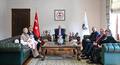 Valilik Makamında Dikkat Çeken Ziyaret