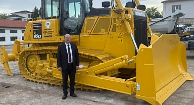 Kırklareli İl Özel İdaresi Makine Parkını Güçlendirdi: Yeni Paletli Dozer Hizmete Girdi