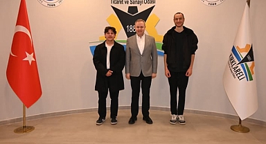 Kırklareli TSO’da Gençlik ve Sanat Buluşması: Tiyatroya Tam Destek