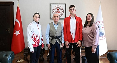 Kırklareli Valisi Uğur Turan’dan Şampiyon Sporculara Tebrik