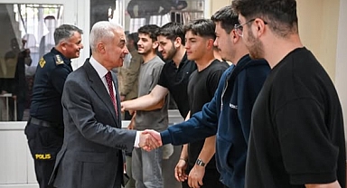 Kırklareli Valisi Uğur Turan Öğrencilerle Bir Araya Geldi