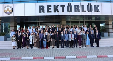 TRAKYA ÜNİVERSİTESİNDE “TIPTA UZMANLIK VE YANDAL UZMANLIK EĞİTİMİNİN YENİDEN YAPILANDIRILMASI” ÇALIŞTAYI GERÇEKLEŞTİRİLDİ