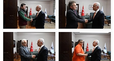 Vali Uğur Turan Valilikte Bayramlaşma Programına Katıldı